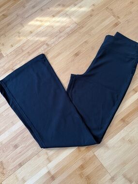 Black Ribbed Wide-Leg Yoga Pants